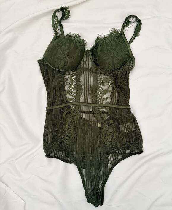 Chocolate USA Tops - Chocolate USA Green Lace Underwire Bustier Bodysuit Size S